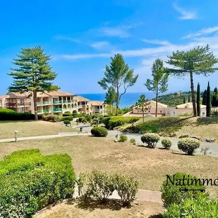 Cap Esterel, T2 Pour 4 Voyageurs, Vue Mer, Parking Et Piscine * Saint-Raphaël